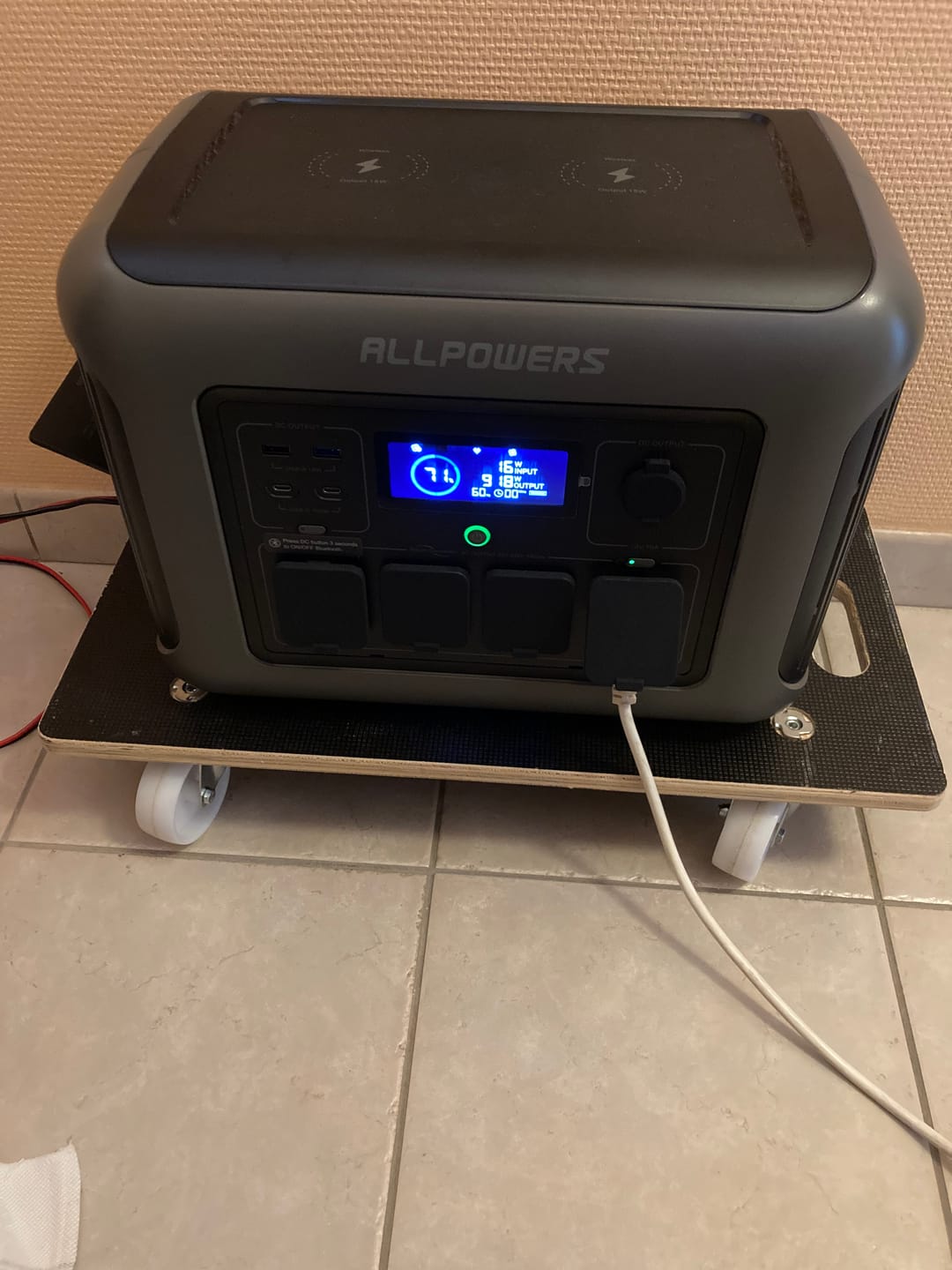 Customer photo review of ALLPOWERS R1500 Station électrique portable 1800W 1152Wh Batterie LiFeP04