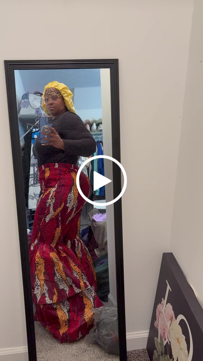 Customer video review of Kimi Women's African Print Bell Bottom Pants - Red/Brown