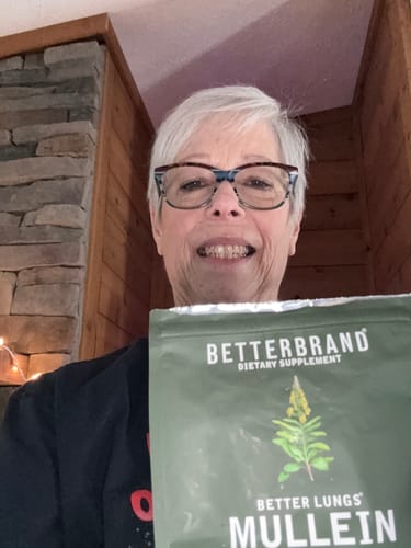 Customer photo review of BetterLungs® Mullein Gummies