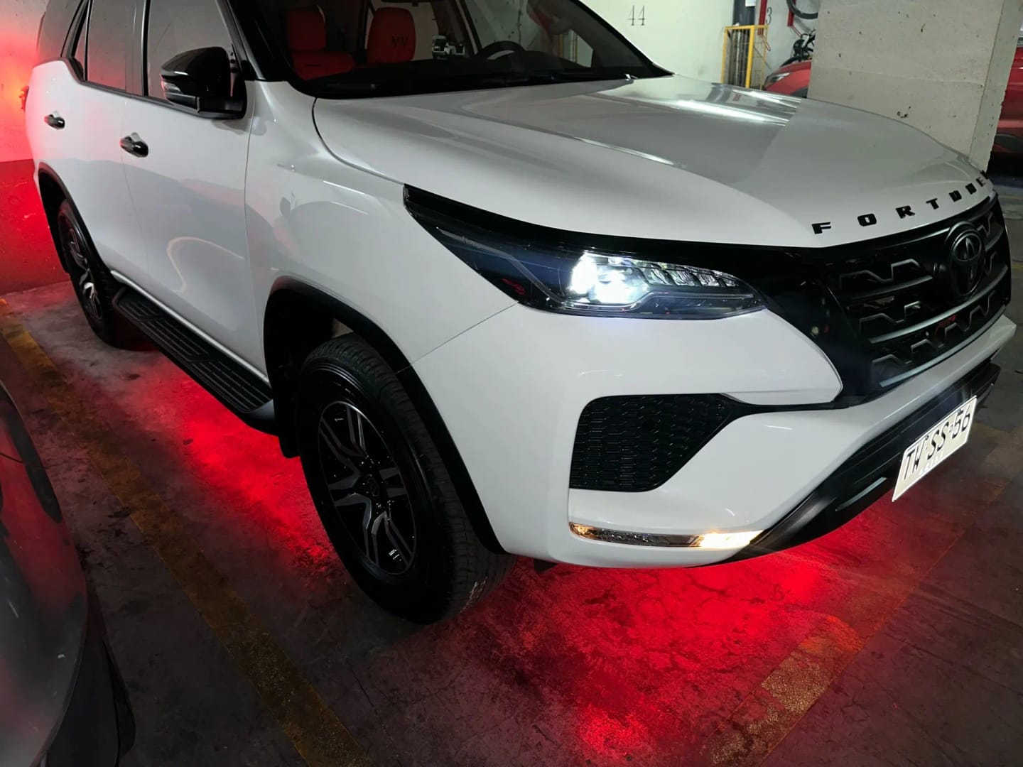 Customer photo review of Underglow