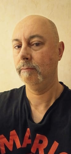 Nathan J. review of Man Polish Strong Tinted - Everyday Gradual Tanning Face Moisturiser for Men - 50ml image 1 out of 1