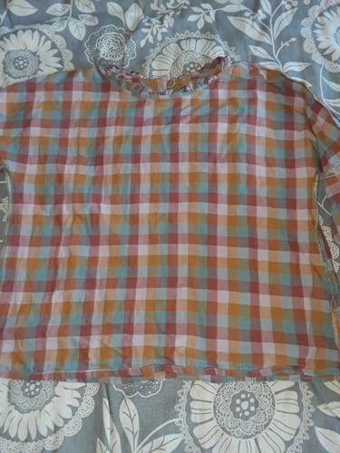 Fabienne R. review of Blouse Janelle – tartan automnal en coton image 1 out of 1