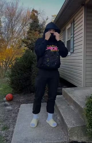 Customer photo review of Sp5der Hoodie