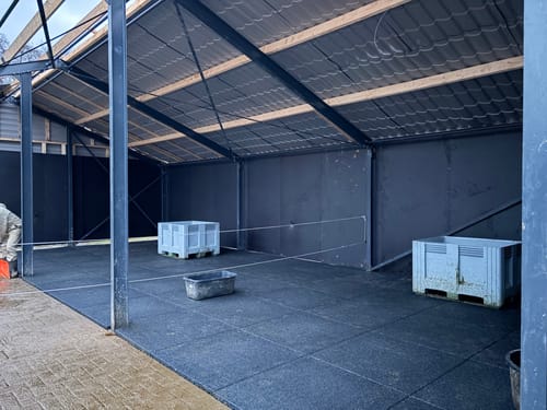 Danielle S. review of Staltegel Granulaat vochtdoorlatend 100x100x4cm image 1 out of 1