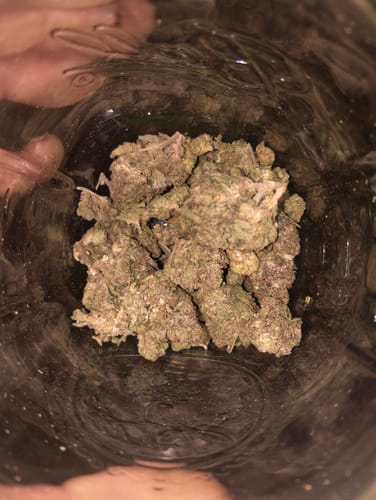 R. T. review of Cheap THCA Flower Ounce image 1 out of 1