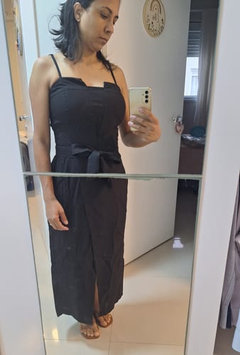 Ana Paula Teixeira S. review of Vestido Alcinha com Fenda Frontal, Preto image 1 out of 1