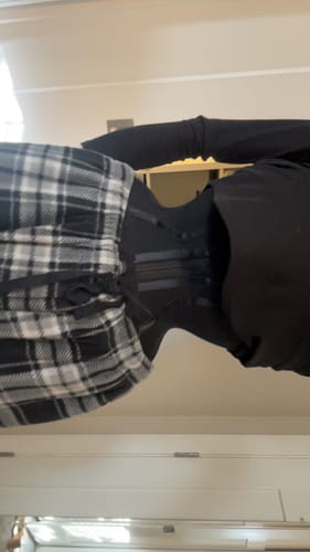 Customer photo review of 2002 Ultra Snatching Waist Trainer