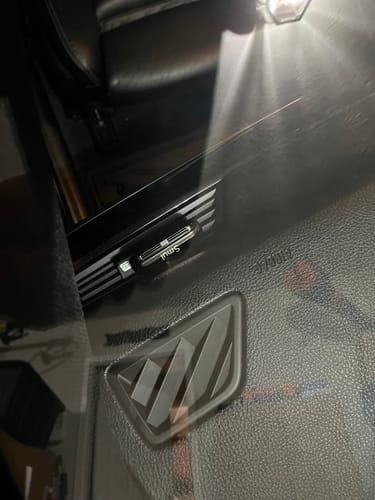 Customer photo review of Smul™ Black Metal Car Diffuser Starter-Kit