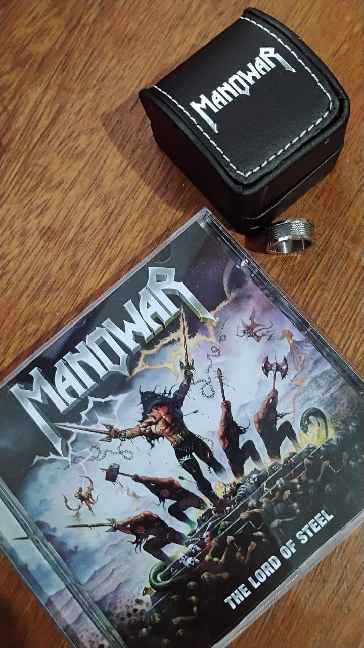 Customer photo review of Manowar CD The Lord Of Steel