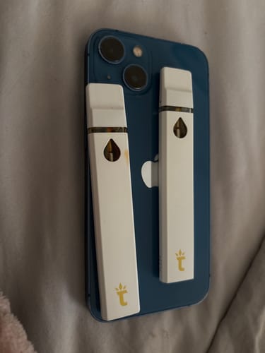 Customer photo review of Torch Flow 1.3mL D8 Disposable – Cherry Pie