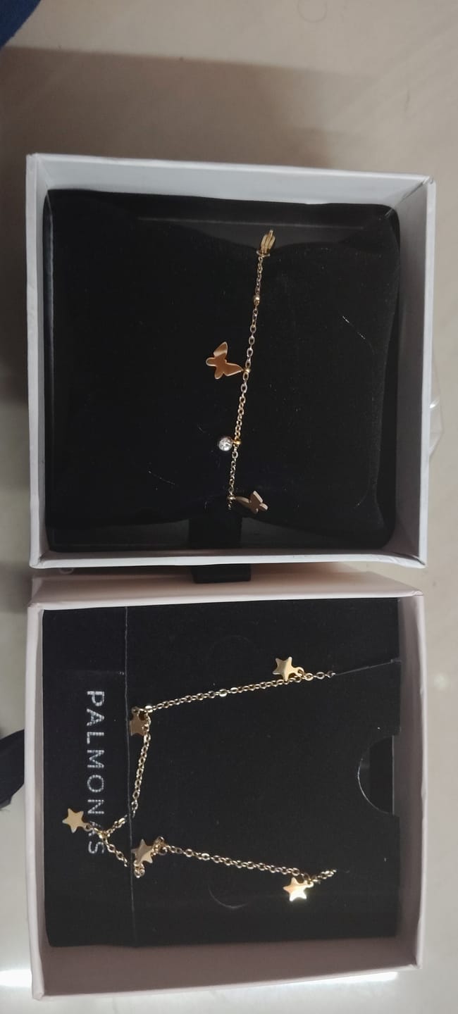 Customer photo review of Auroral Dance Gold Bracelet