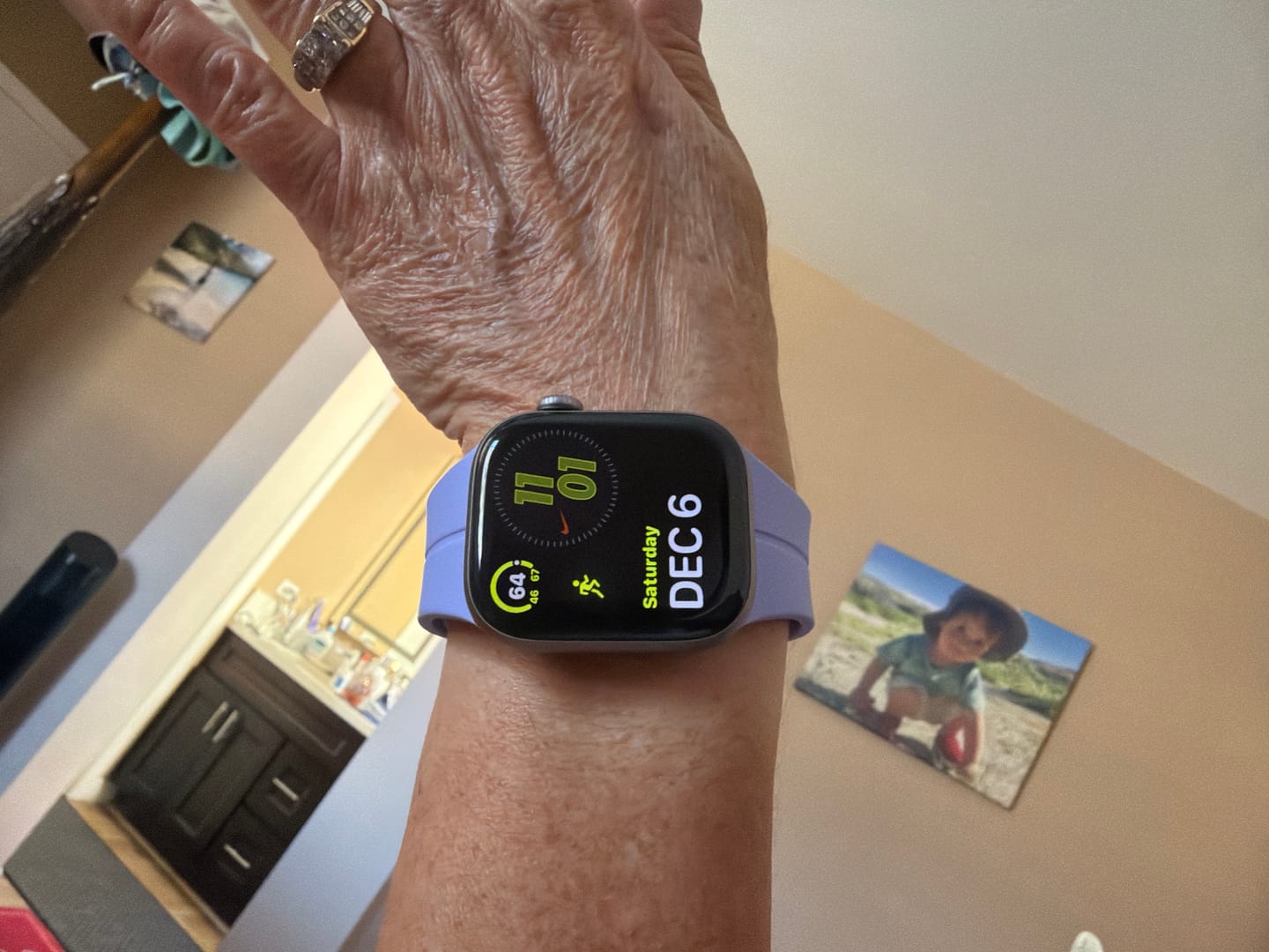 Customer photo review of FlexiFit™ Magnetic Band for Apple Watch - BUY 1 GET 1 FREE!