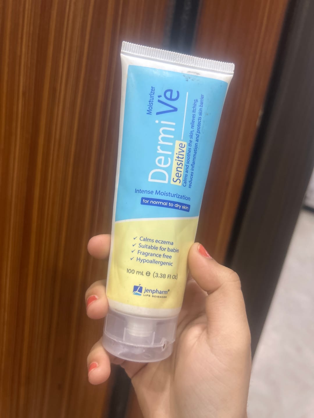 Customer photo review of Dermive Sensitive Moisturizer
