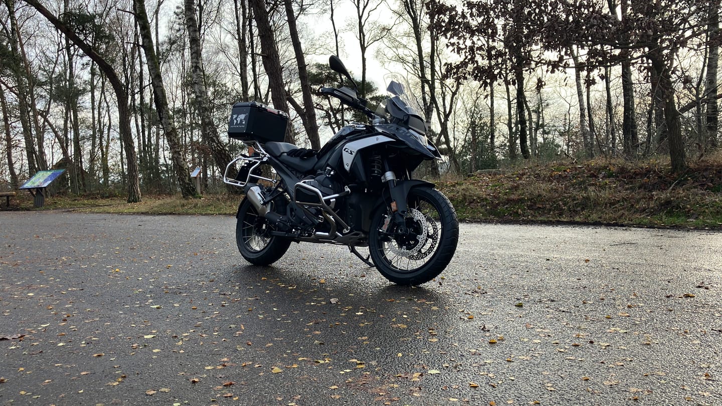 Customer photo review of Crash Bar System for BMW R1300GS and R1300GS Adventure