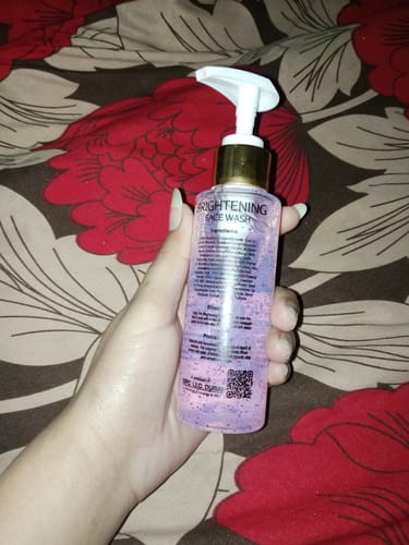 Syed Tehzeeb K. review of LuminaBright Whitening Face Wash Double Pack: Duo Glow image 1 out of 1