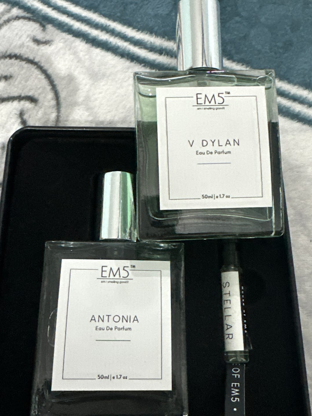 Customer photo review of V Dylan | Eau De Parfum