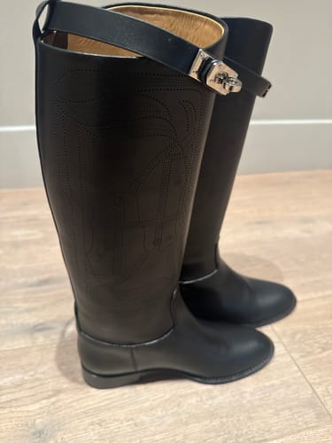Laura M. review of HM 25S JUMPING BOOTS IN BLACK LAMBSKIN WITH SILVER HARDWARE image 1 out of 1