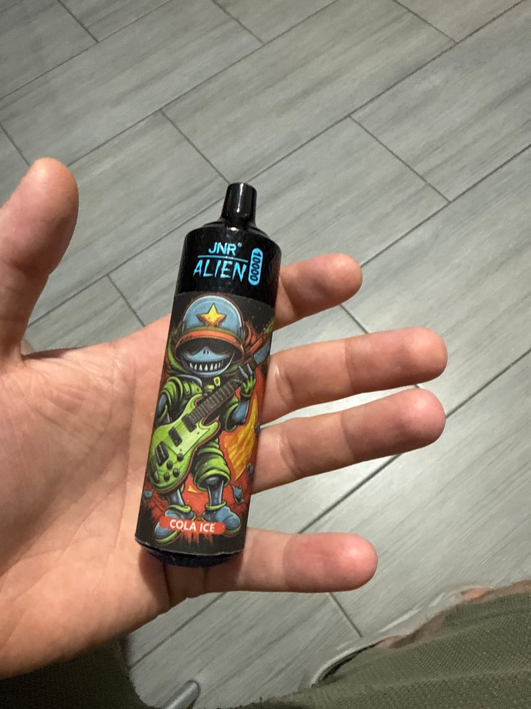 Customer photo review of JNR - Alien - 10K - Jednorazówki - E papieros - 2% - 10000 Buchów