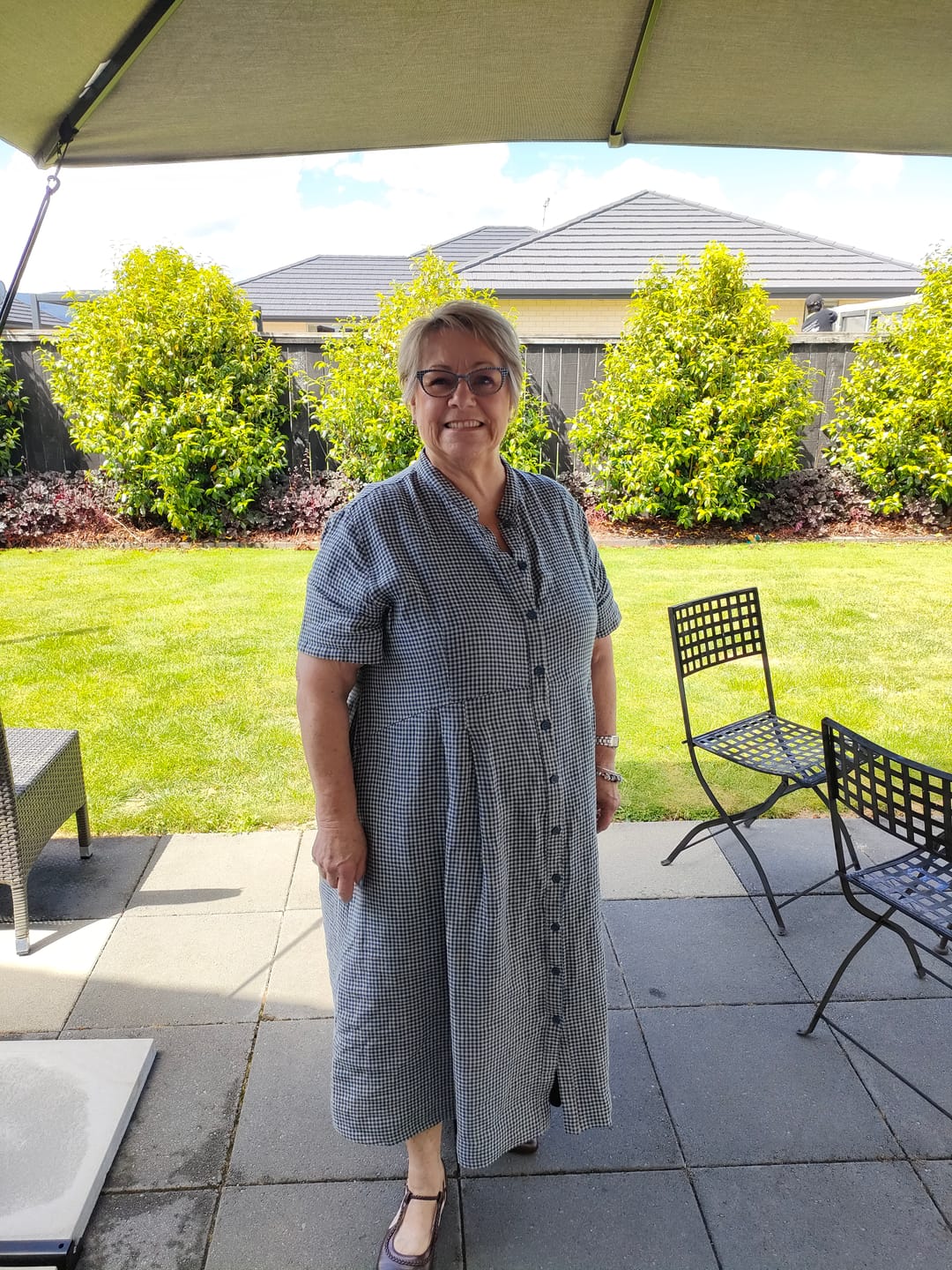 Customer photo review of Plus Size Women Summer Plaid Stand Collar 100%Linen Loose Dress