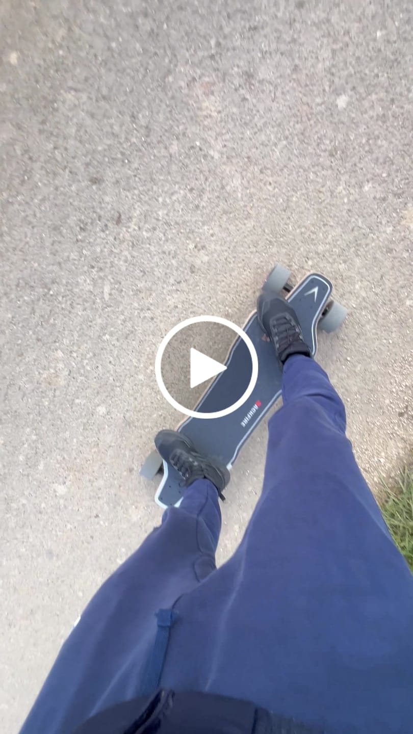 Customer video review of Backfire G2 Black & G2Z Electric Skateboard with R5s Remote