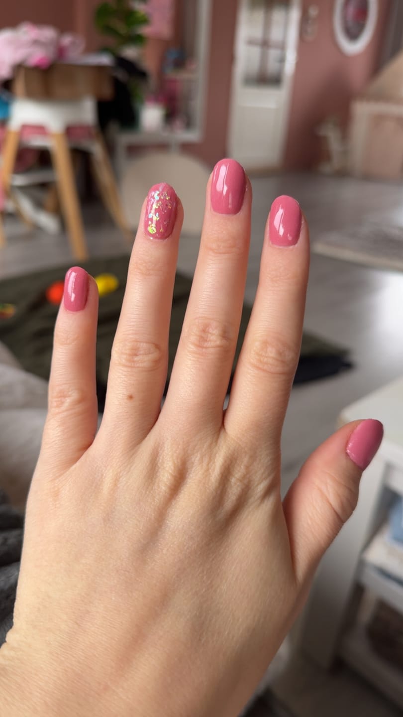 Customer photo review of Mocha Rose Dipping Powder