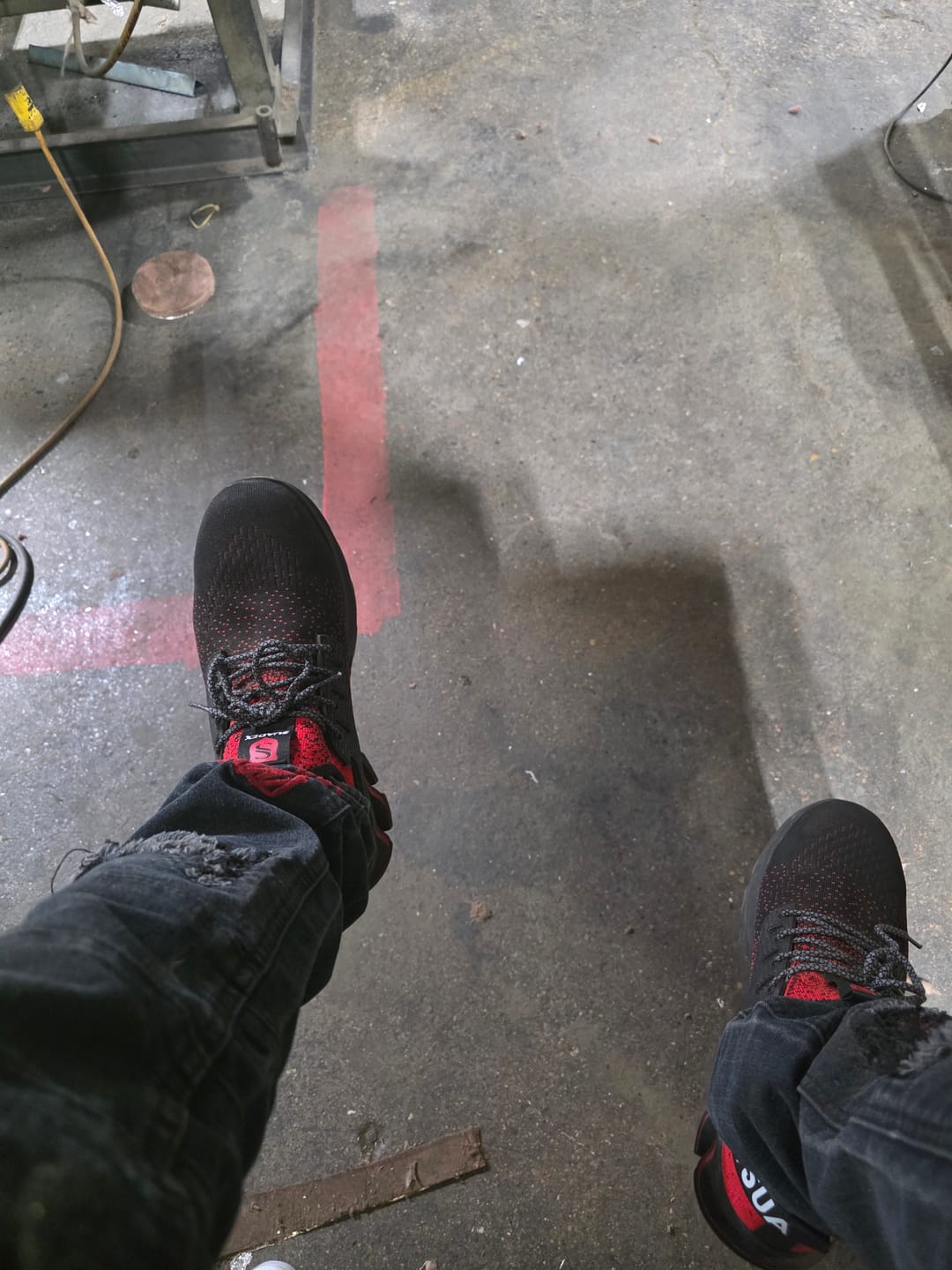 Customer photo review of SPEED | SUADEX Comfortable Lightweight Steel Toe Shoes