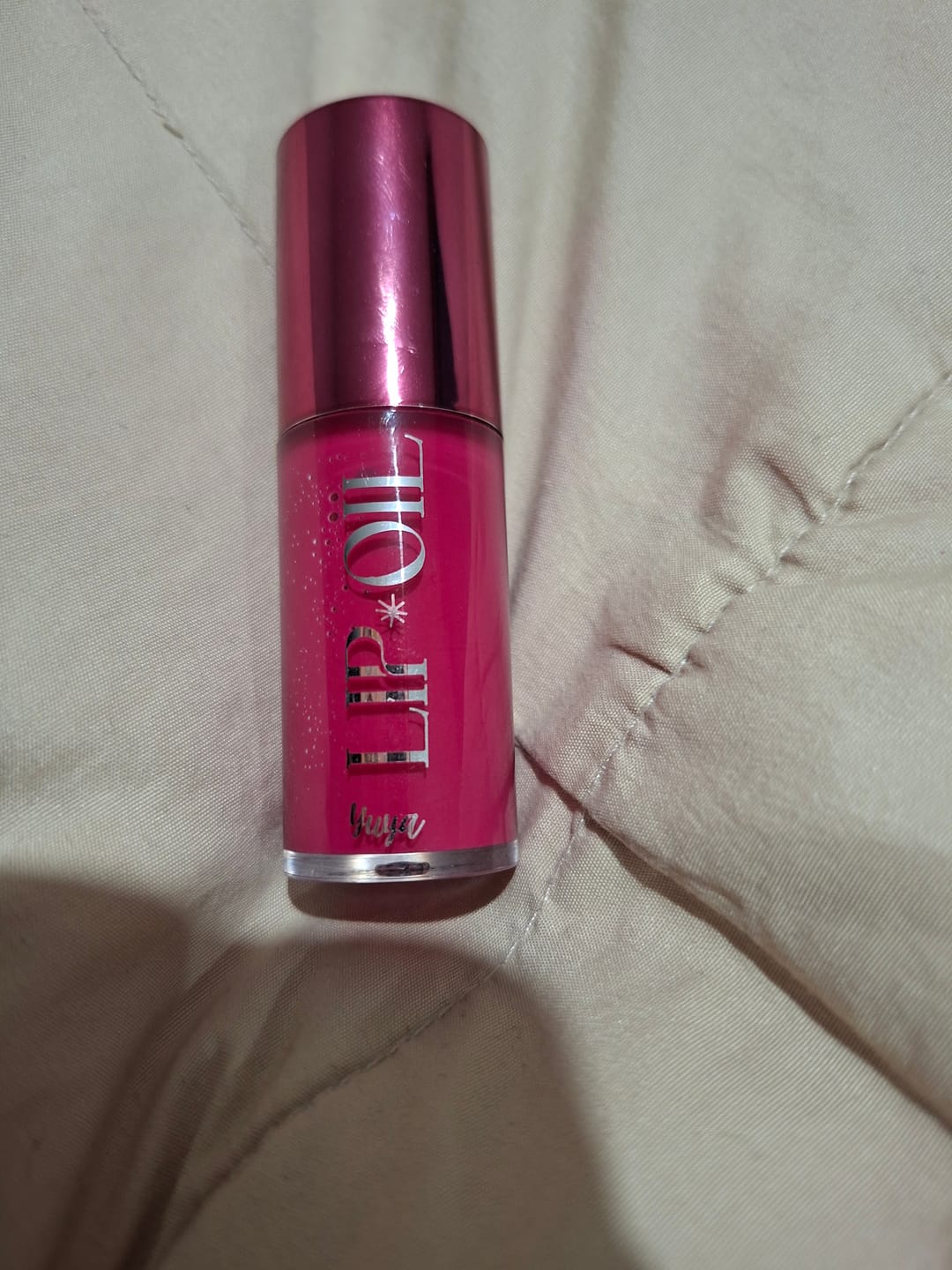 Customer photo review of Lip oil Bugambilia