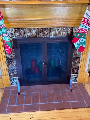 Customer photo review of Fireplace Screen with Operable Doors Custom Size 21 Finishes - Legend