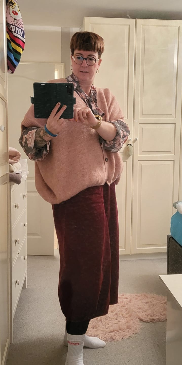 Customer photo review of Strickjacke Wohlfühlwunder Alt Rose One Size