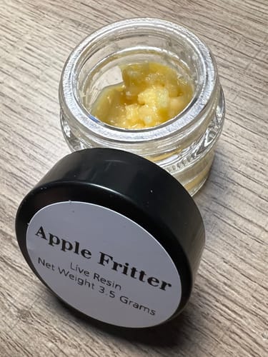 Customer photo review of Apple Fritter | Live Resin