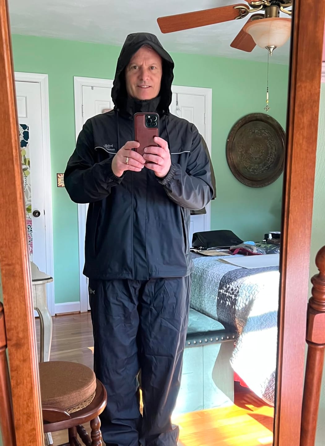 Customer photo review of Men’s Waterproof Breathable Rain Suit FW12