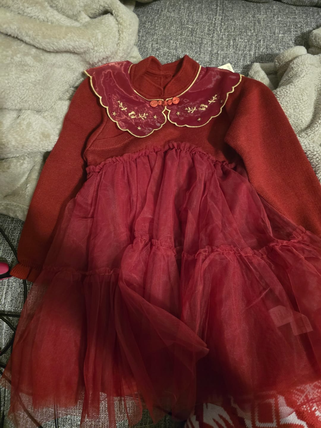 Customer photo review of Dave&Bella Toddler Girls Winter Chinese-style Dark Red Mesh Princess Sweater Dresses
