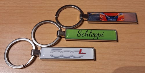 Customer photo review of Kennzeichen Schlüsselanhänger Mini Nummernschild Metall