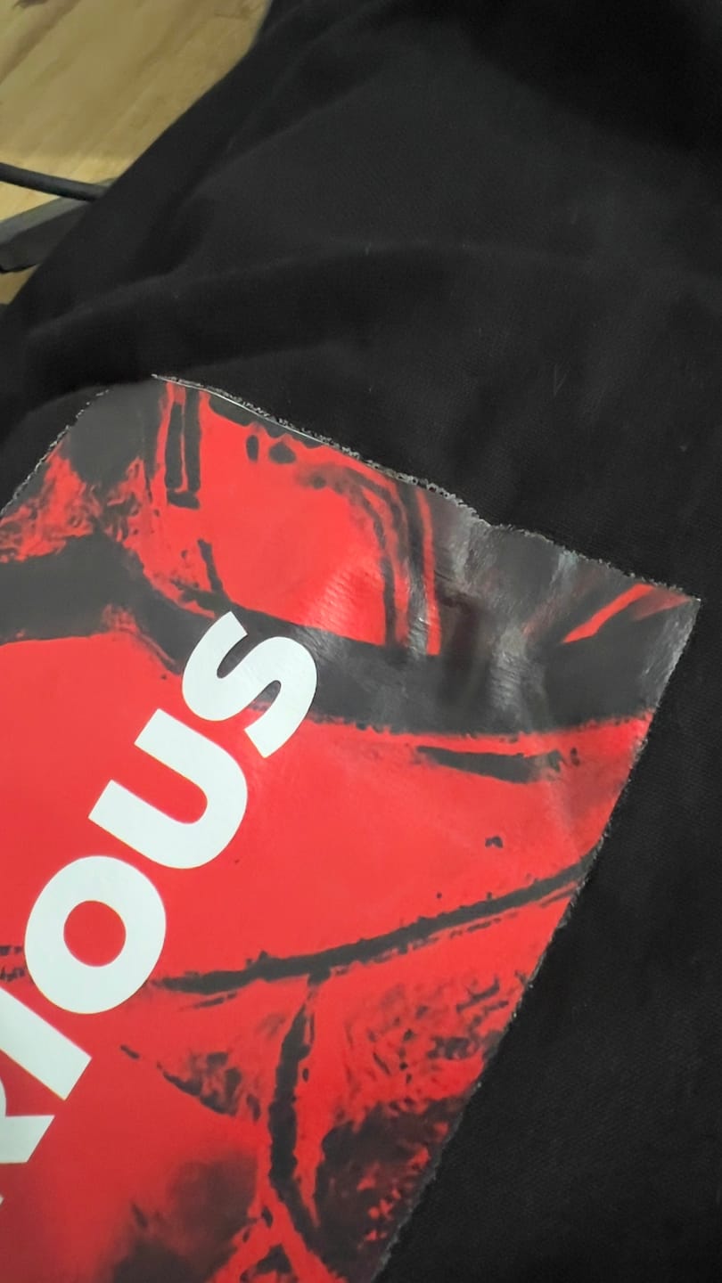 Customer photo review of Camiseta Oversize Boris Brejcha FCKNG Serious