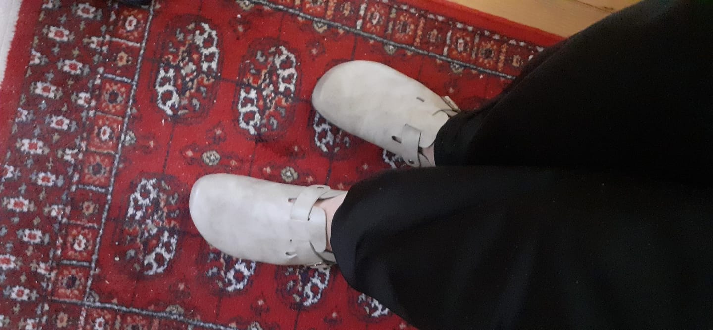 Customer photo review of STONE | Clog Grey Taupe