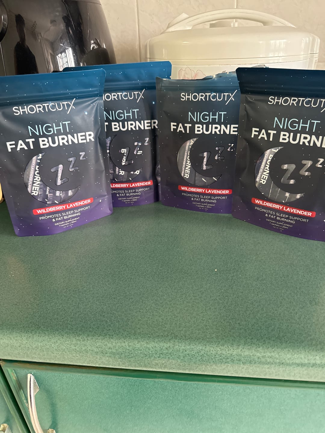 Customer photo review of Shortcutx Night Fat Burner Juice