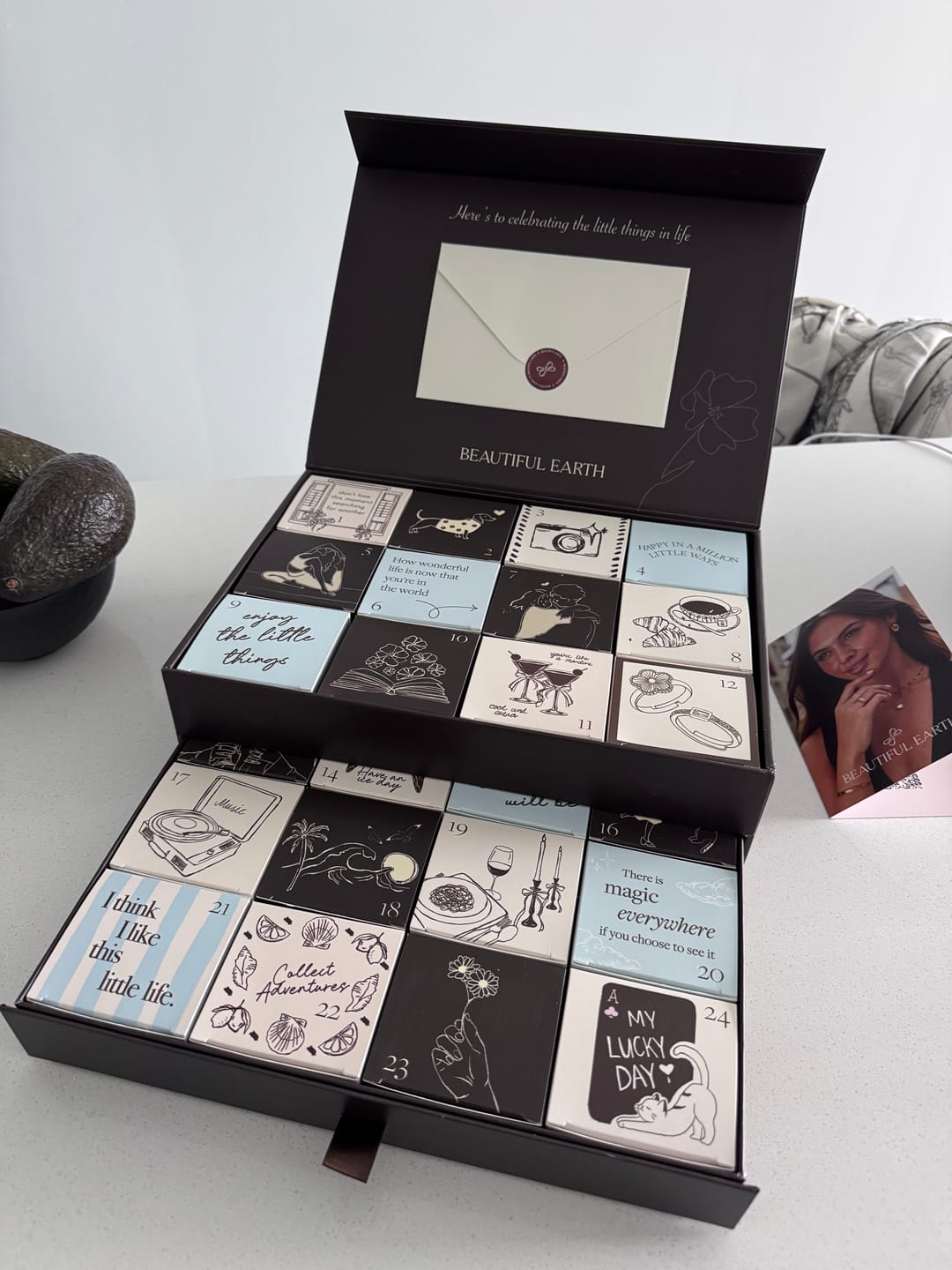 Customer photo review of Advent Calendar 24pcs Packaging.