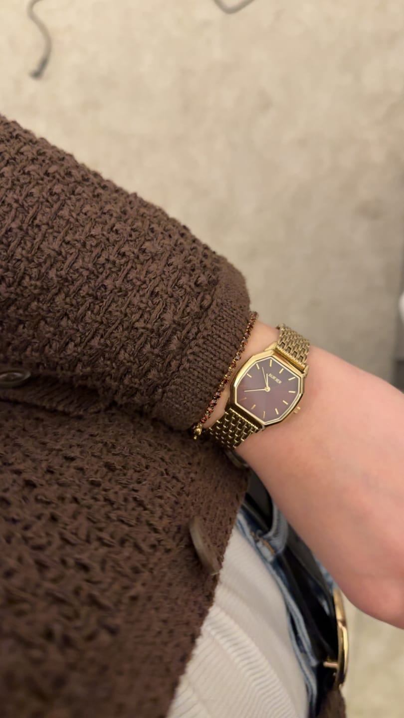 Customer photo review of Julia Gold Burgundy