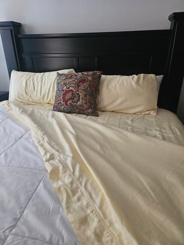 Customer photo review of TENCEL Eucalyptus Cooling Bed Sheet Set
