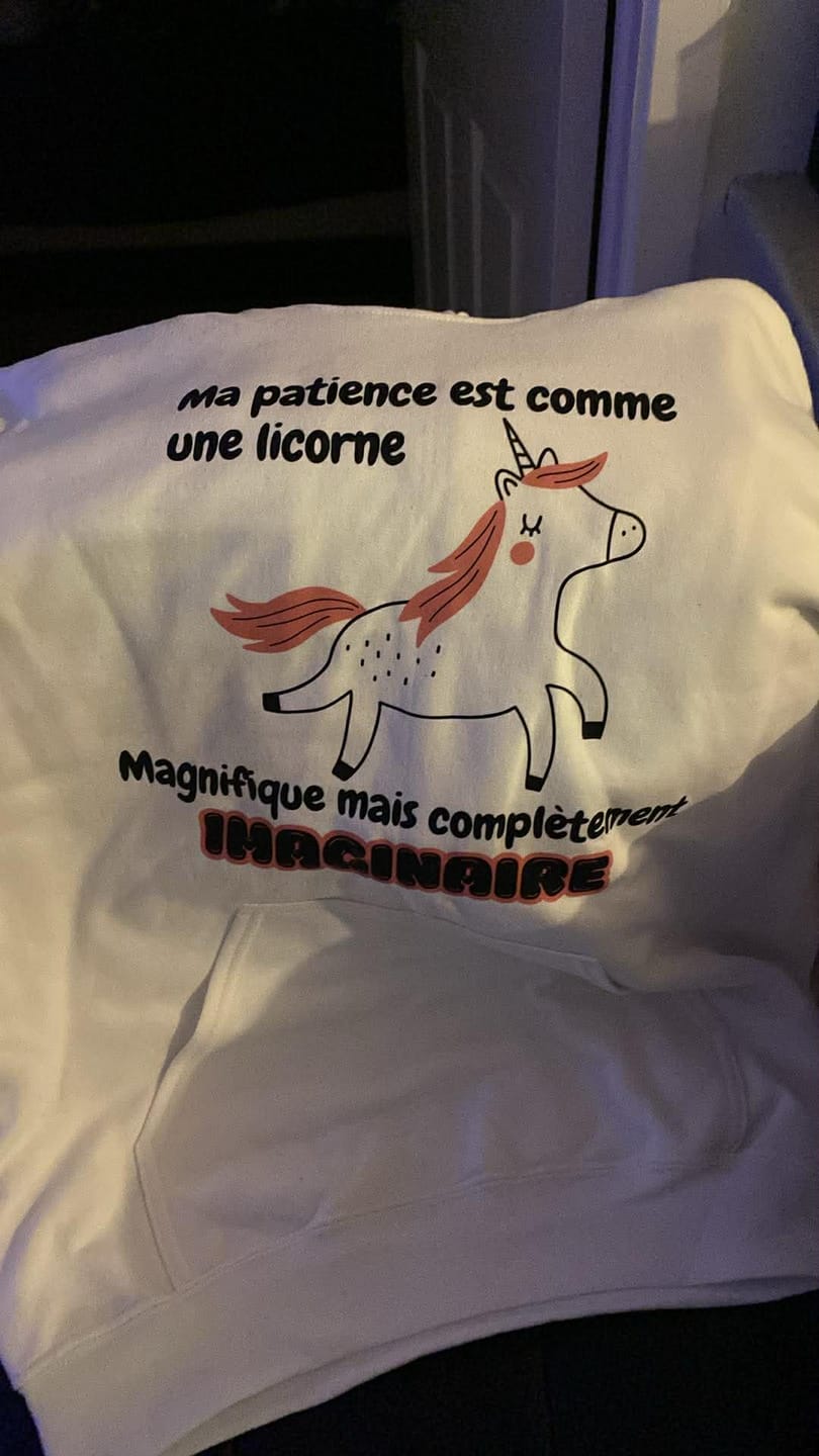 Customer photo review of HOODIE / PATIENCE IMAGINAIRE
