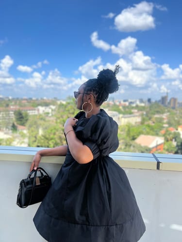 Customer photo review of Olivia Mini Dress BLACK