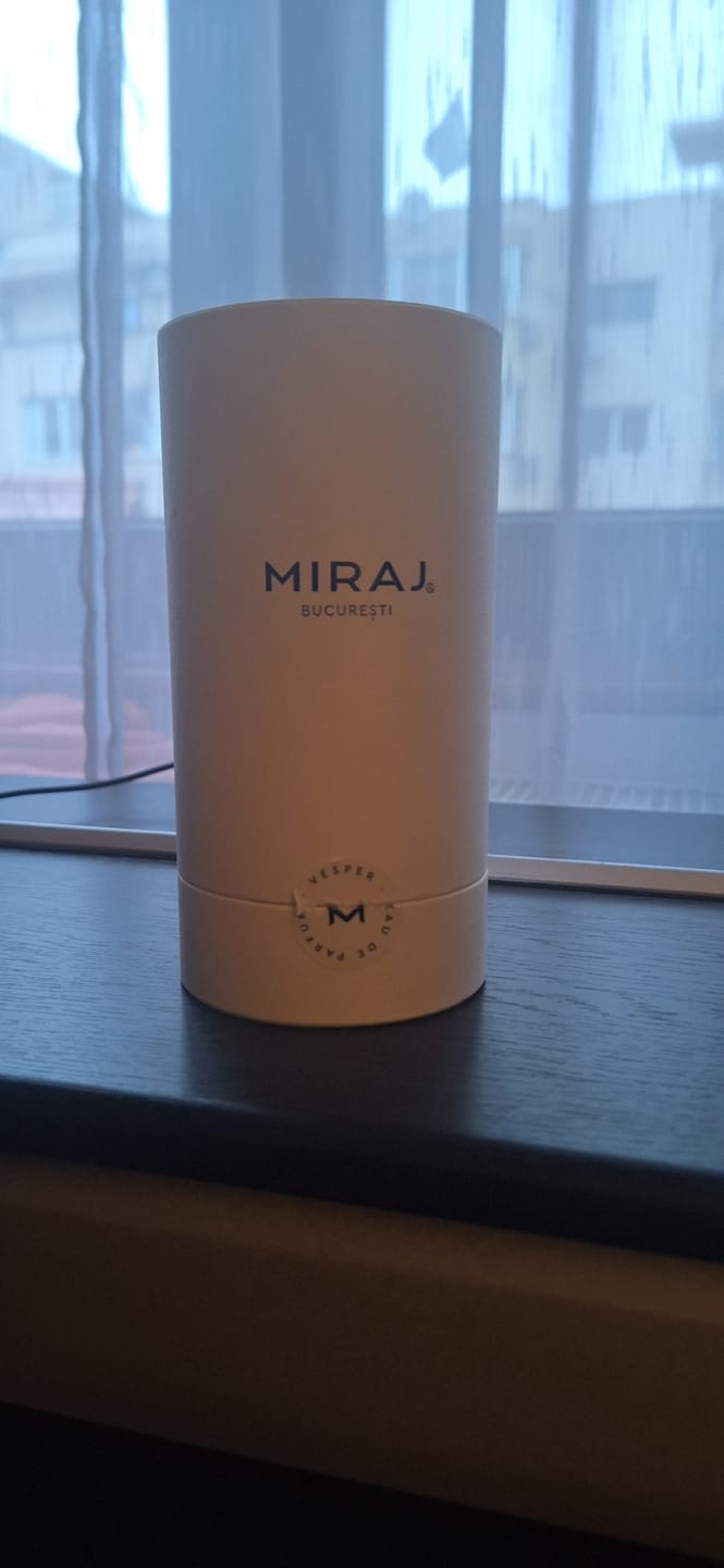Customer photo review of Miraj Vesper