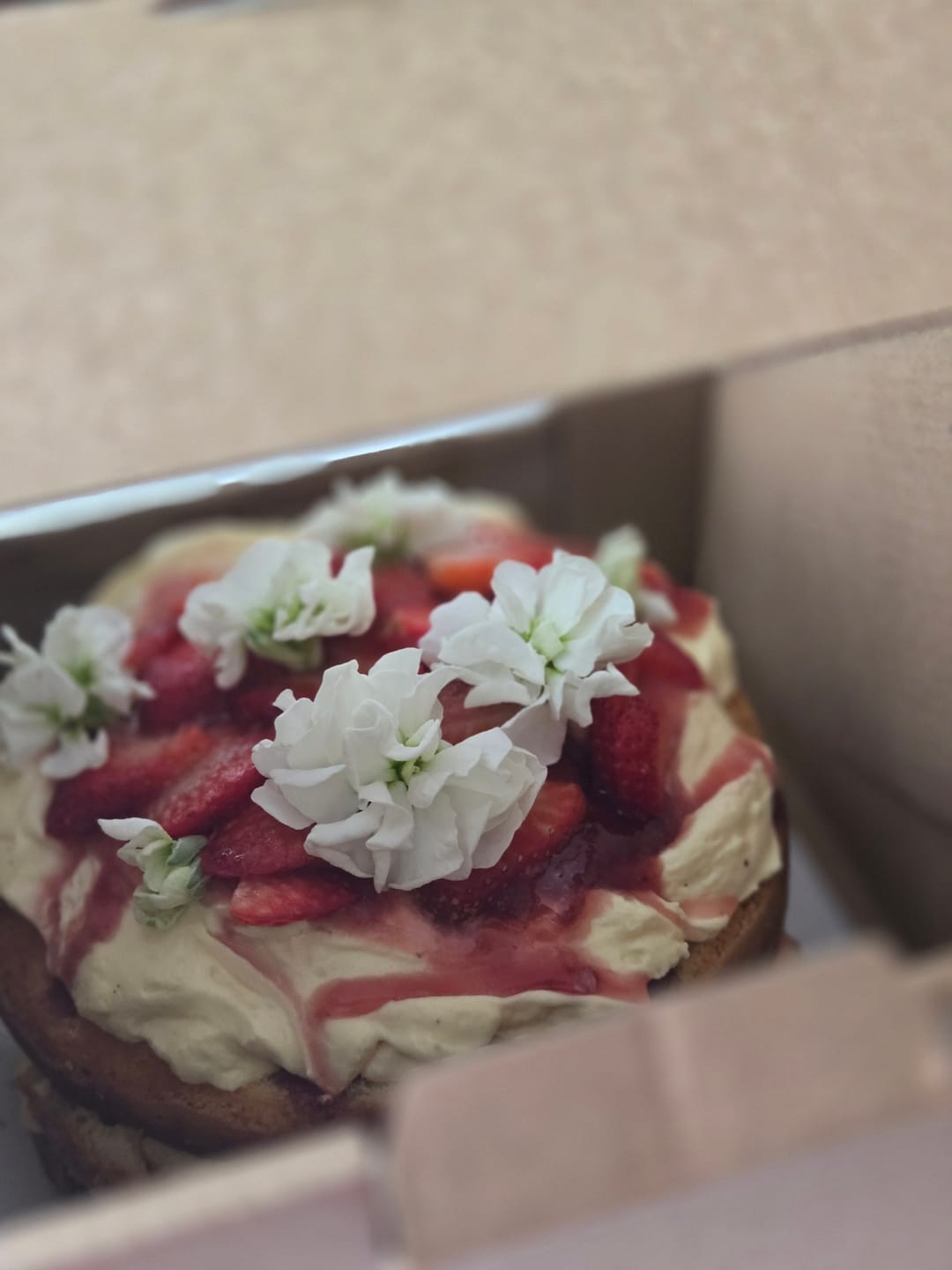 Customer photo review of victoria sponge