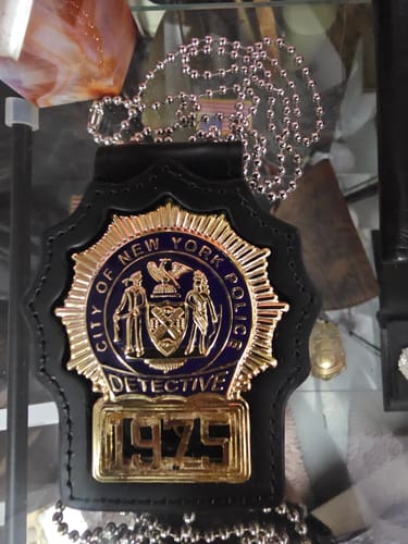 Customer photo review of A Full Set of 10 Pcs Solid Copper Badge Numbers (0 to 9) For NYPD Badges