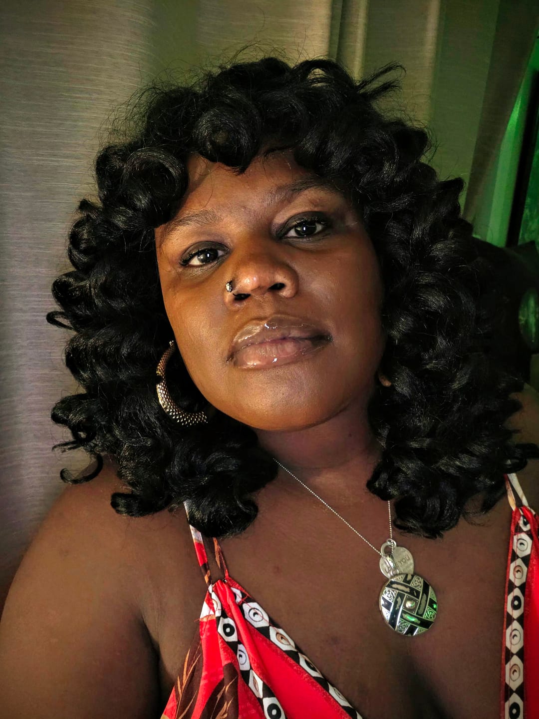 Customer photo review of Sensationnel Dashly Full Wig - UNIT 20
