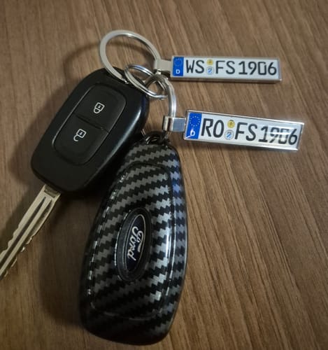 Customer photo review of Kennzeichen Schlüsselanhänger Mini Nummernschild Metall