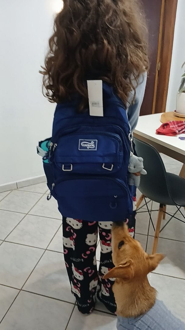Customer photo review of Mochila Unissex Impermeável com porta-chaves Versátil
