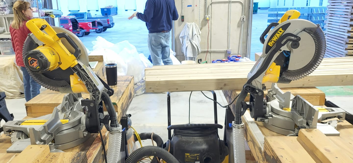 Customer photo review of Dewalt DW715/716 12" Non-Sliding Miter Saw Dust Collection