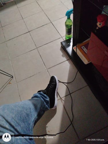 Customer photo review of Tenis Court Pro Chukka Men