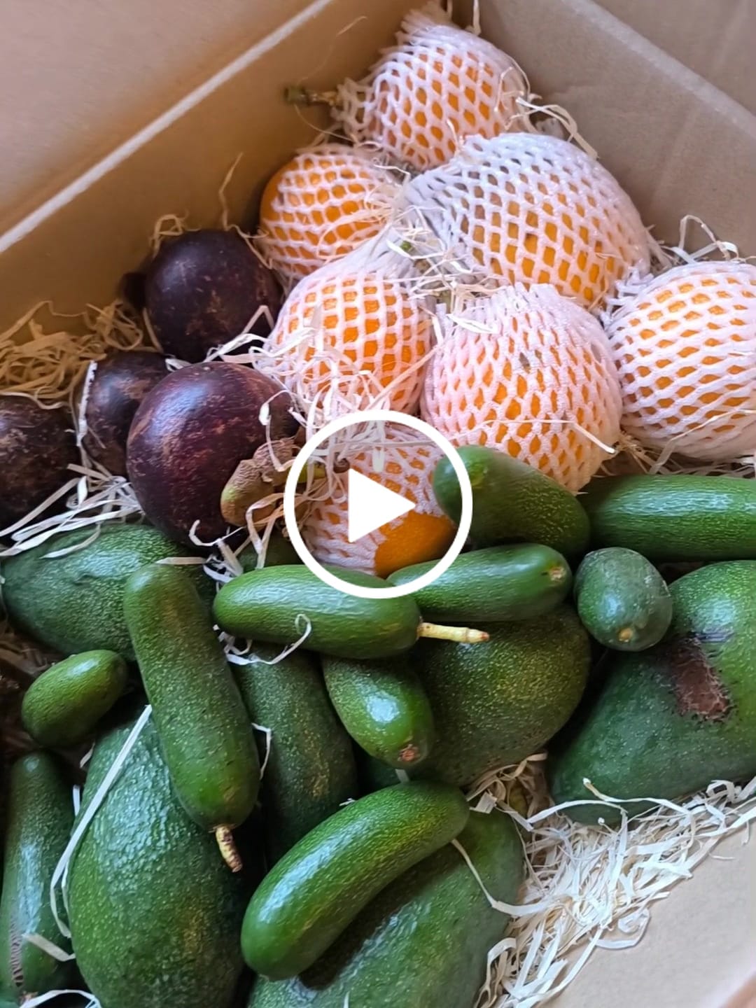 Customer video review of Granadilla & Mangostan Deluxebox Sonderaktion